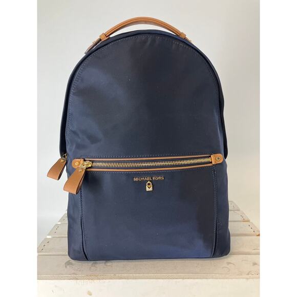 MICHAEL KORS, LARGE NYLON SAFFIANO LEATHER TRIM BACKPACK - Picture 2 of 14